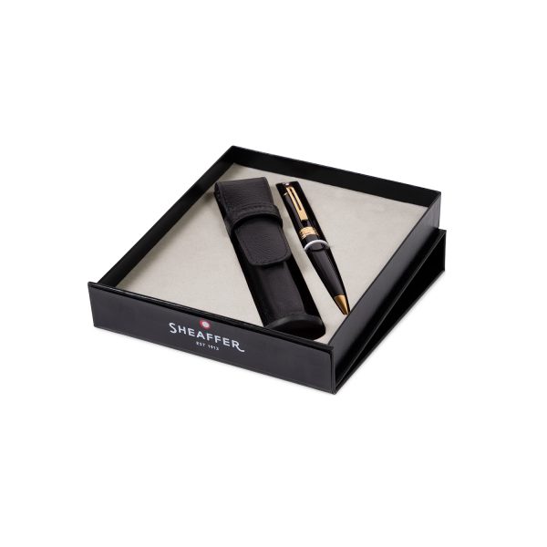 GIFTSET SHEAFFER 300 G9325 GLOSSY BLACK WITH GOLD TONE TRIM BP WITH PEN POUCH